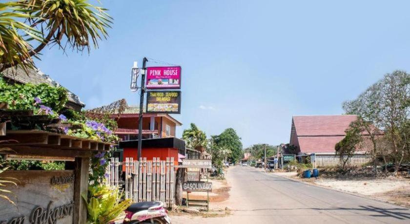 OYO 797 Pink House Bungalow Ko Lanta Exterior foto